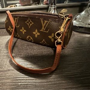 ❌❌SOLD❌❌Mini Pouchette Louis Vuitton bag